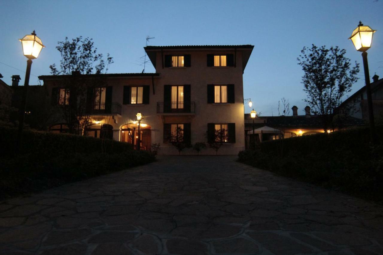 Bed and Breakfast Relais Borghetto Valeggio sul Mincio Esterno foto